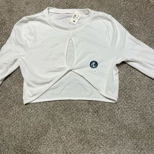 Detailed white top🤍